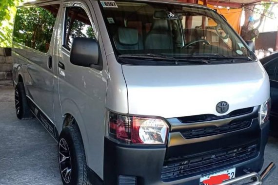 2016 Toyota Hiace Commuter 3.0