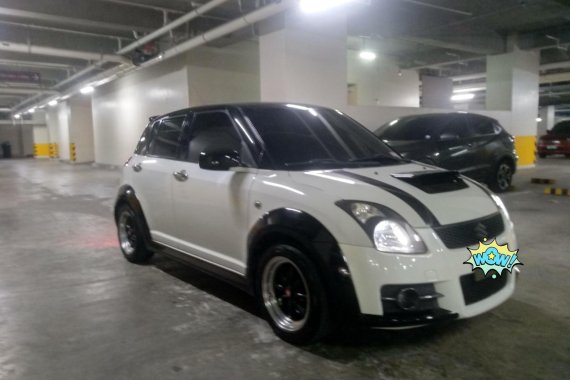 White Suzuki Swift 2010 Hatchback  for sale in Manila