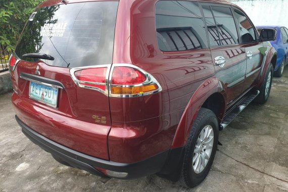 Selling Red Mitsubishi Montero 2011 SUV / MPV in Manila