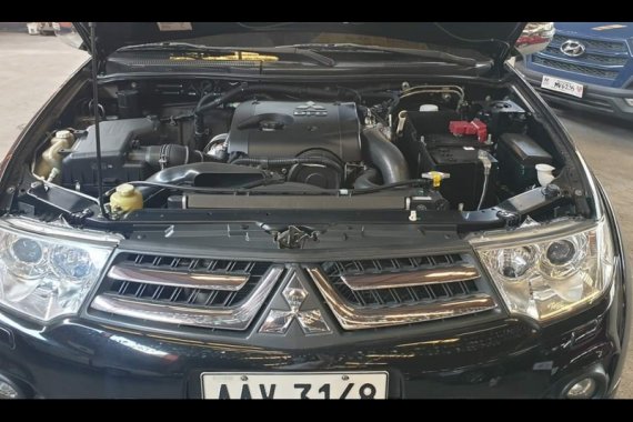 Black Mitsubishi Montero sport 2014 for sale in Quezon City
