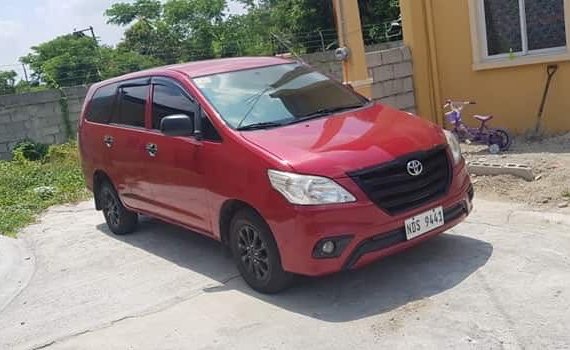 Toyota Innova 2016