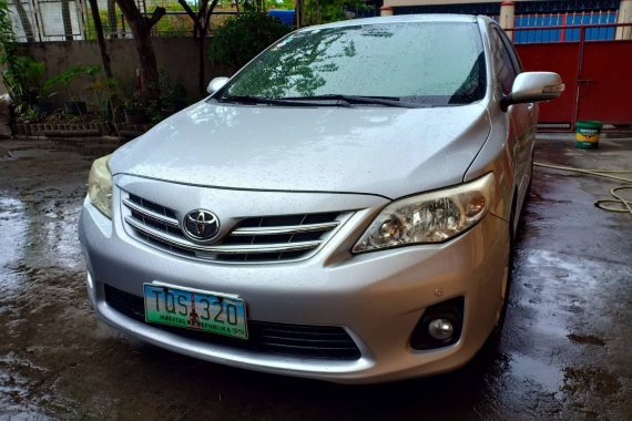 Toyota Altis V 2012