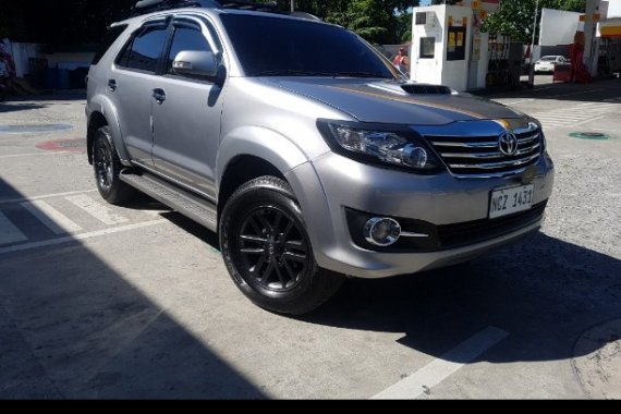 Rush Toyota Fortuner 2016 G AT 1st lady owned