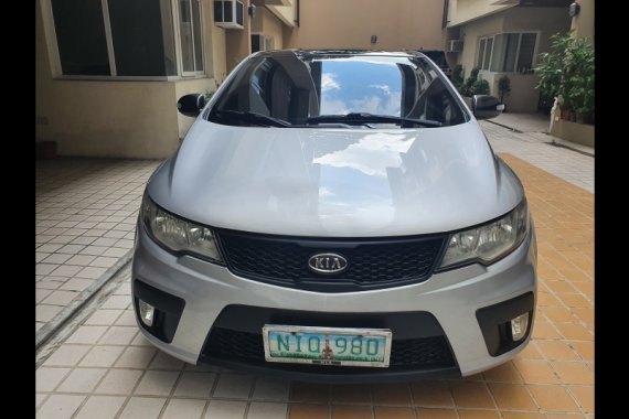 Grey Kia Forte 2010 for sale in Quezon City