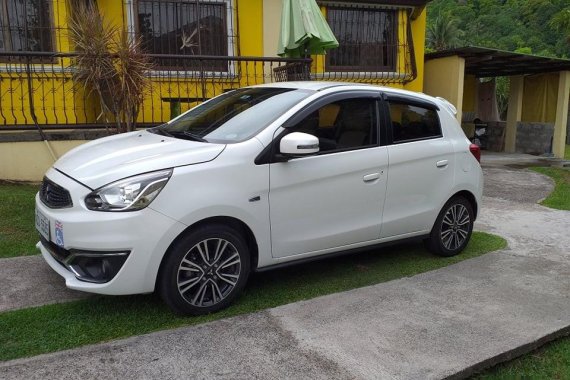 Selling White Mitsubishi Mirage 2017 in Los Baños