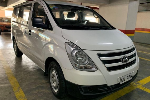 White Hyundai Grand starex 2017 for sale in Makati