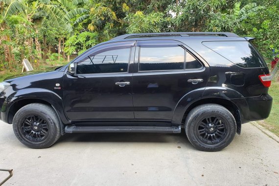 TOYOTA FORTUNER 2011 