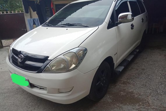 Toyota Innova J 2005