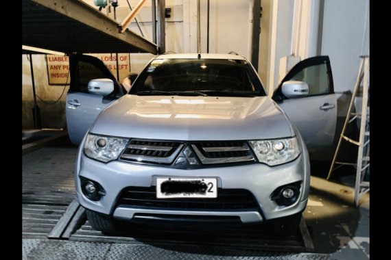 Silver Mitsubishi Montero sport 2014 for sale in San Juan