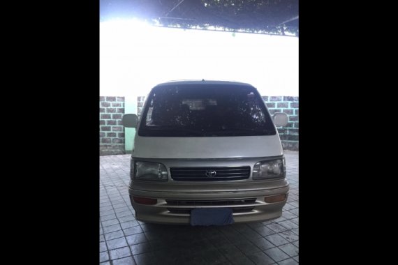 Selling Beige Toyota Hiace 1995 in Quezon City