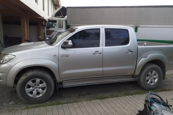 2011 TOYOTA HILUX PICK UP