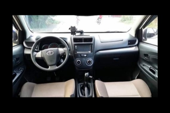 Sell White 2018 Toyota Avanza in Quezon City