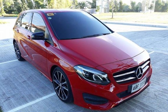 2015 Model Mercedes Benz B200 