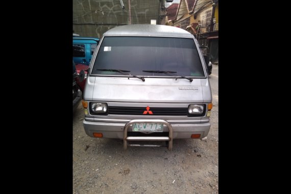 Selling Silver Mitsubishi L300 1992 in Baguio