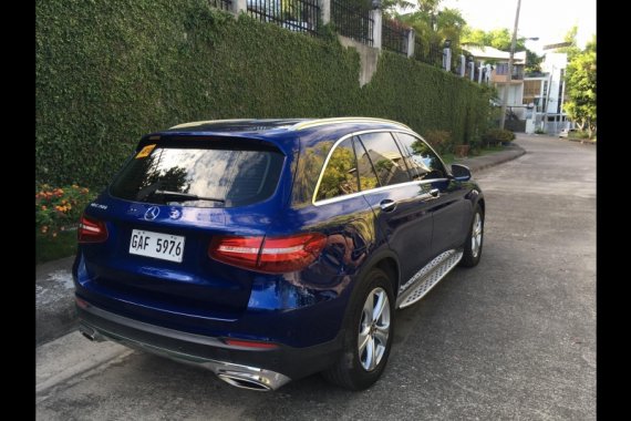 Selling Blue Mercedes-Benz Gl-Class 2017 in Talisay