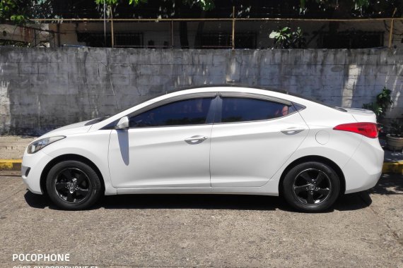 Hyundai Elantra 2013