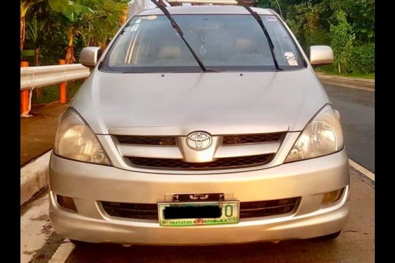Sell Silver 2008 Toyota Innova in Lipa