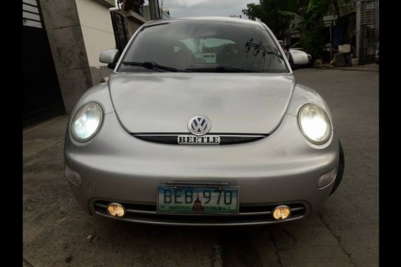 Selling Silver Volkswagen Beetle 2000 in La Paz