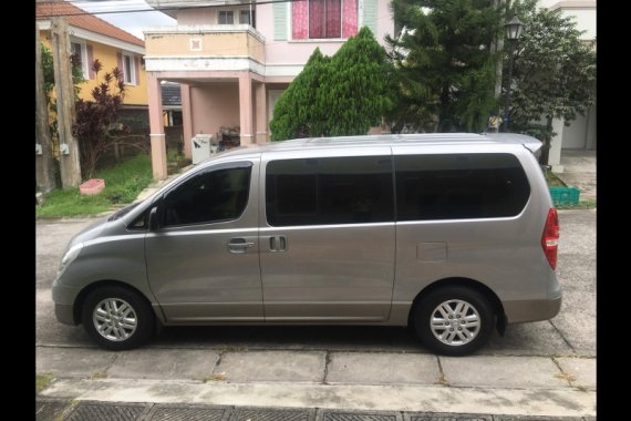 Silver Hyundai Grand starex 2018 for sale in Bacoor