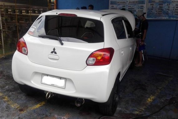 Sell White 2015 Mitsubishi Mirage in Manila