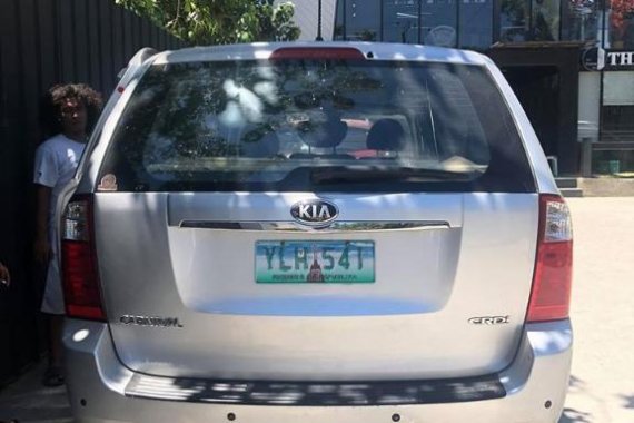 Sell Silver 2012 Kia Carnival in Cebu City