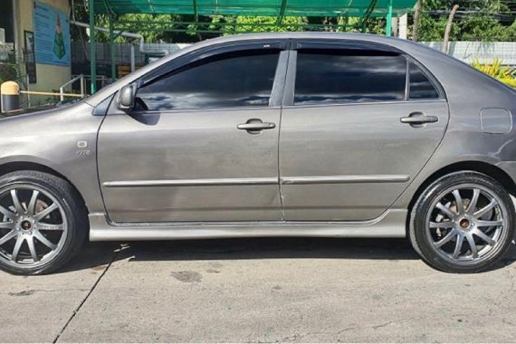 Selling Grey Toyota Corolla altis 2006 in Rosario