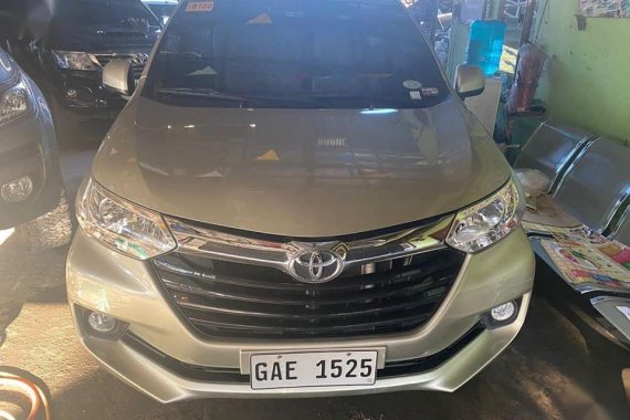 Silver Toyota Avanza for sale in Manila