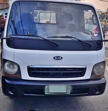 Selling White Kia K2700 0 in Sikatuna