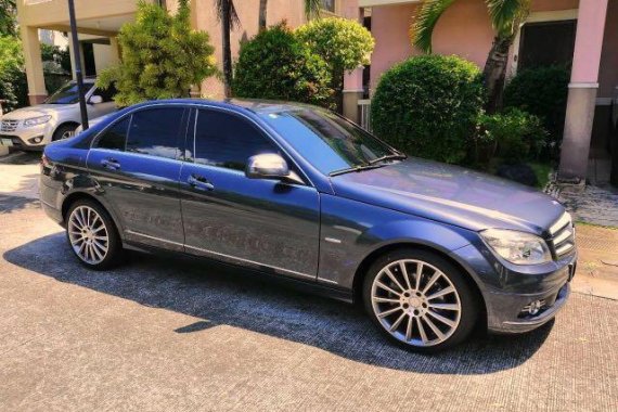 Black Mercedes-Benz C200 for sale in Manila