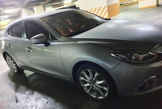 Selling Silver Mazda 2 for sale in Manila