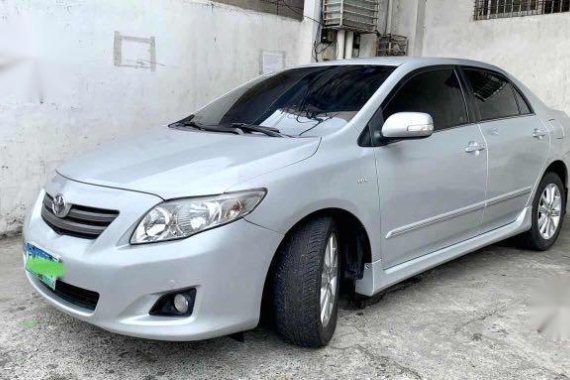Selling Silver Toyota Corolla in Manila