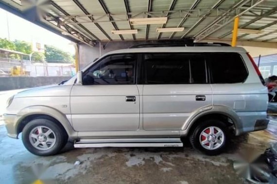 White Mitsubishi Asx for sale in Batangas