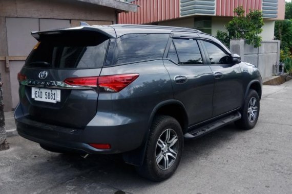 Selling Black Toyota 4Runner in Manila