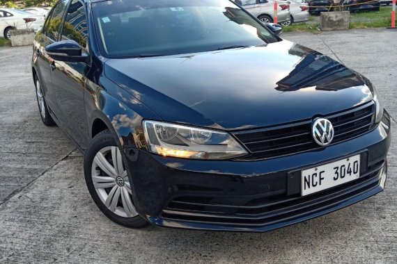 Sell Black Volkswagen Jetta in Pasig