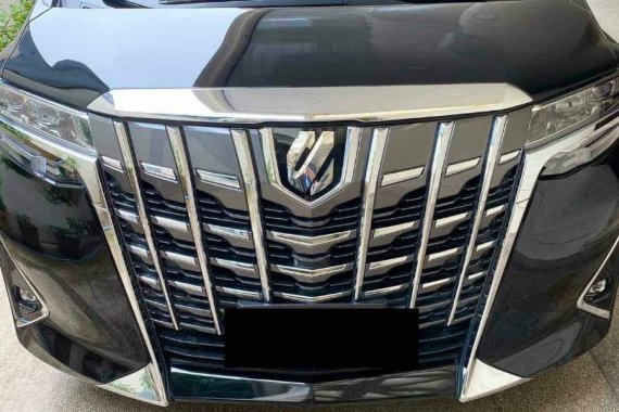 Sell Black 2019 Toyota Alphard in Manila