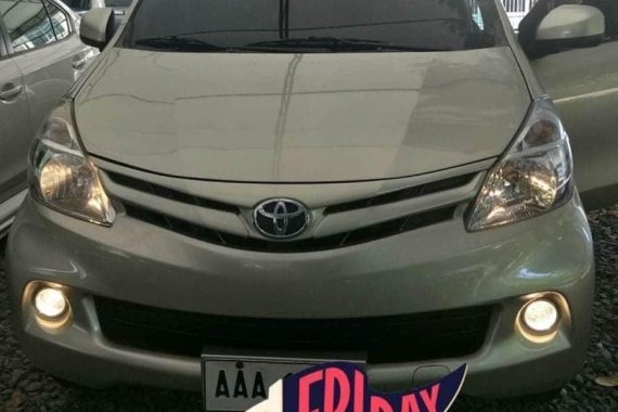 Selling Silver Toyota Avanza for sale in Manila