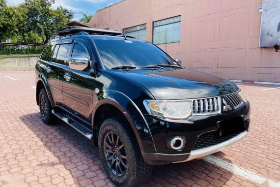 Black Mitsubishi Montero 2013 for sale in Parañaque