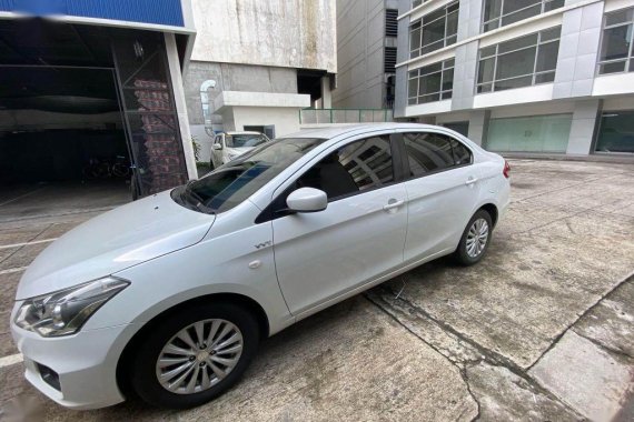 Selling White Suzuki Ciaz for sale in Manila