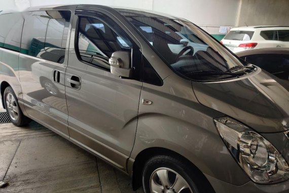 Silver Hyundai Starex for sale in Quezon City