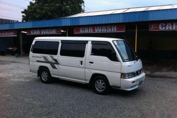 Sell White 2010 Nissan Urvan Van for sale in Manila