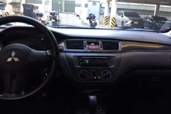 Selling Beige Mitsubishi Lancer for sale in Manila