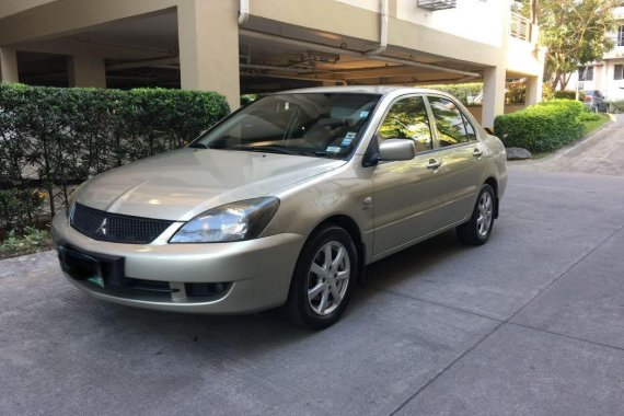 Selling Beige Mitsubishi Lancer for sale in Manila