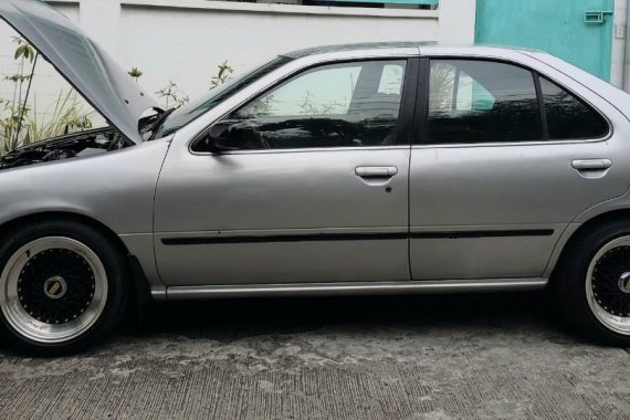 Silver Nissan Sentra for sale in Quezon City