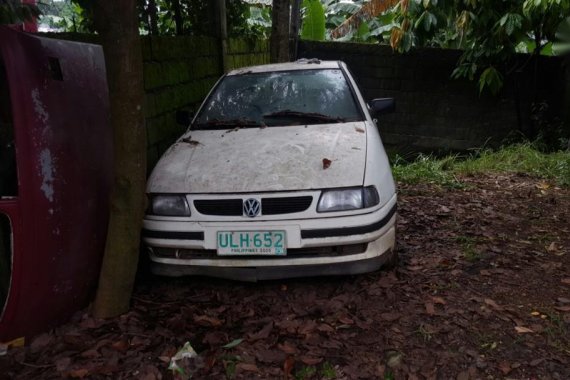 Sell White Volkswagen Polo in Manila