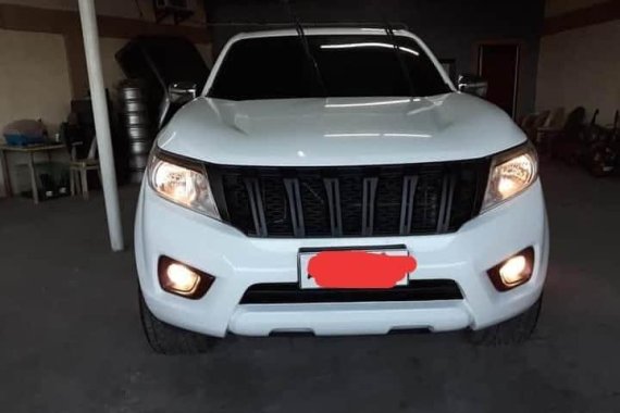 White Nissan Navara 2015 for sale in Quezon City