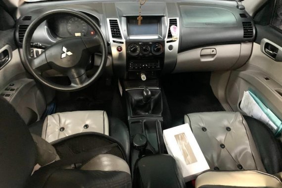 Sell Silver 2014 Mitsubishi Montero in Parañaque