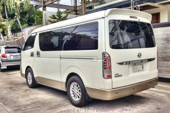 Pearl White Toyota Grandia for sale in Quezon City