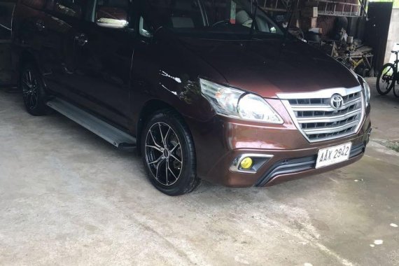 Sell Brown Toyota Innova in Lipa