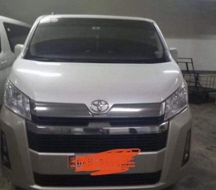 Sell White Toyota Hiace in Manila