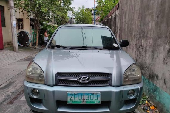 Bronze Hyundai Tucson 2008 for sale in Manila